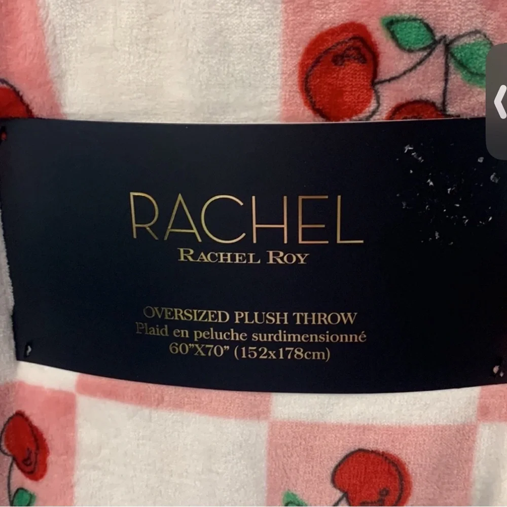 Super soft big brand new cherry blanket with tags - Picture 4 of 4